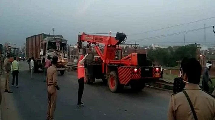 Six farmers killed in road mishap in UP’s Etawah