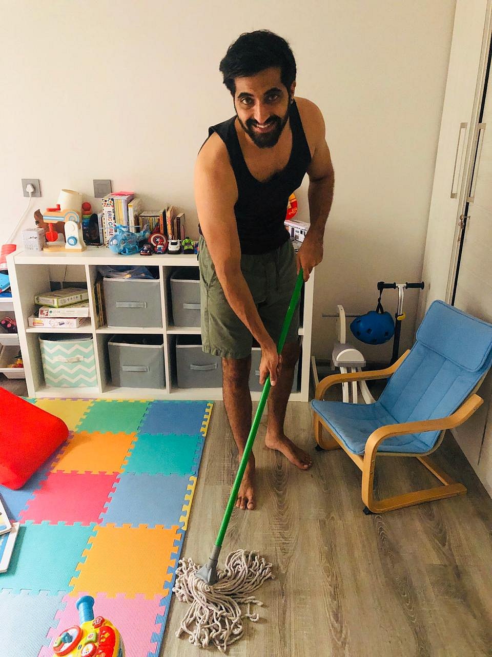 Akshay Oberoi is enjoying the lockdown
