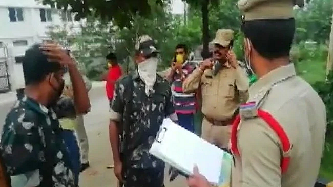 2 dead, 4 hospitalised in gas leak mishap at Vizag pharma company