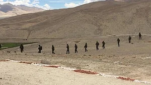 India demands China to remove its troops, structures from Pangong Lake
