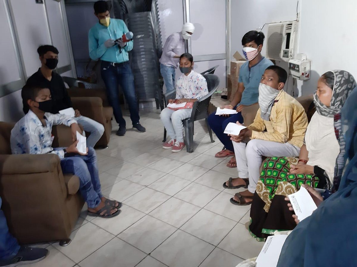 Youth Congress distributes corona NYAY kits on Rahul Gandhi’s B’day