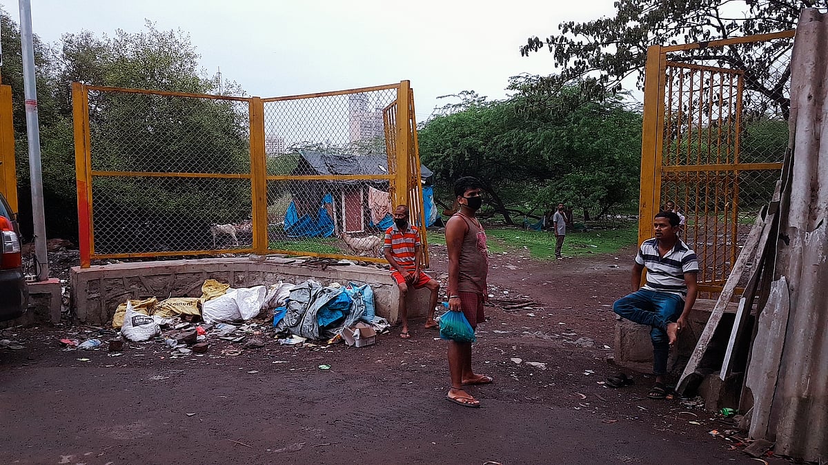 Mumbai: Scenes of COVID-19 panic from the ‘Maximum City’