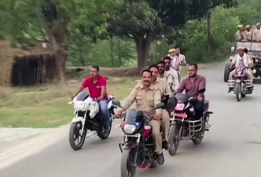 Uttar Pradesh: Video shows cops violating social distancing norms; SHO suspended