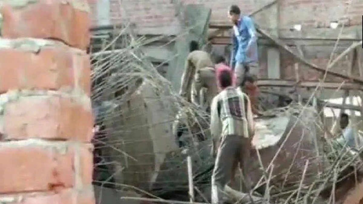 Wall collapses in Shahjahanpur, UP, five killed