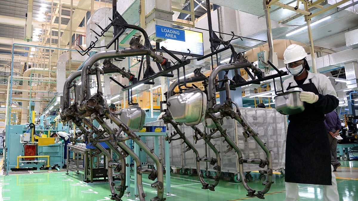 Weak vehicle sales may take toll on automotive dealers in FY21: Crisil