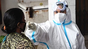 2,527 fresh COVID-19 infections push India's tally of cases to 4,30,54,952