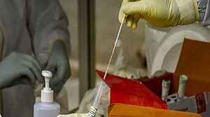 Uttar Pradesh discovers a mobile phone used to register 7300 people for COVID tests