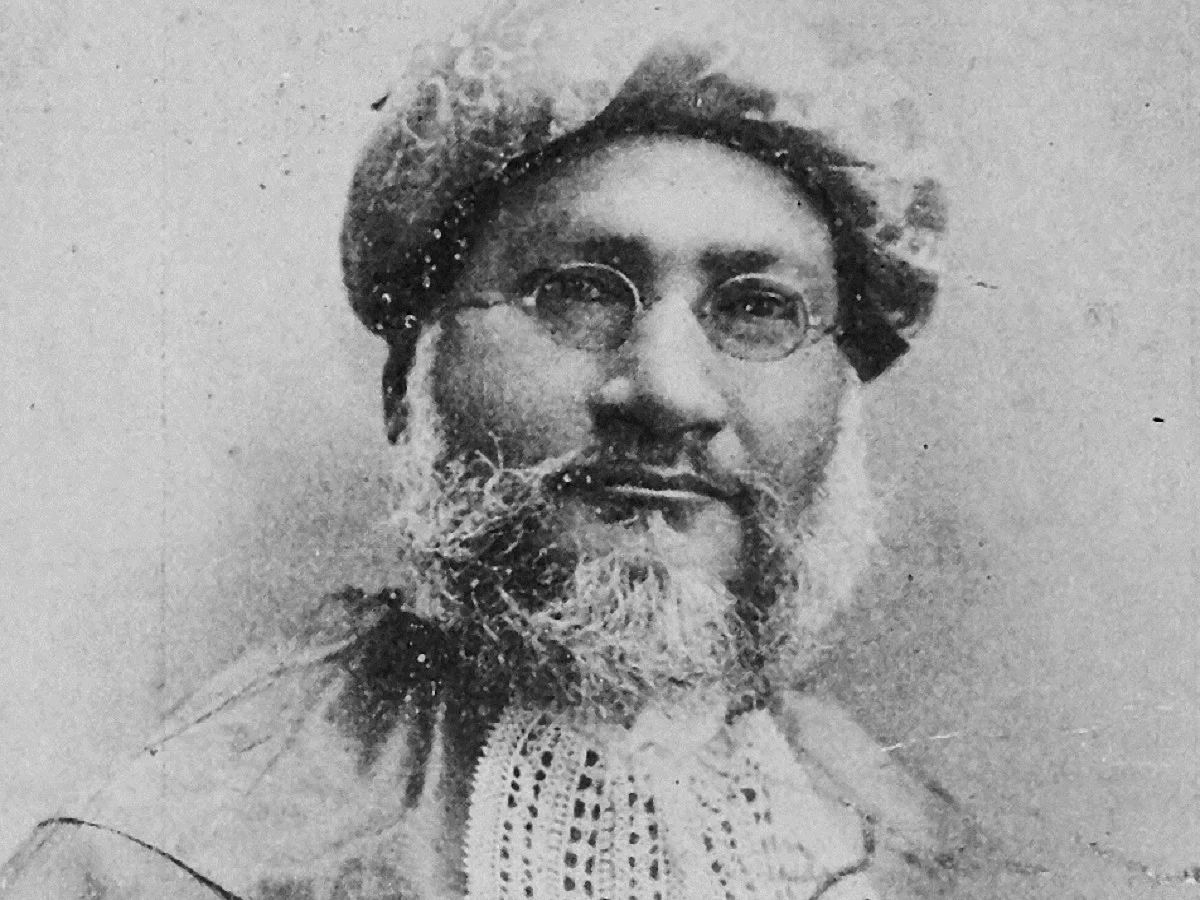 A Biblical Moses who showed Muslims the way in adversity 