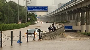 Incessant rains lash Delhi-NCR, many areas under waist-deep water, more rain very likely