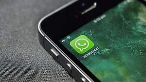 WhatsApp, Telegram messengers are extremely insecure: Study