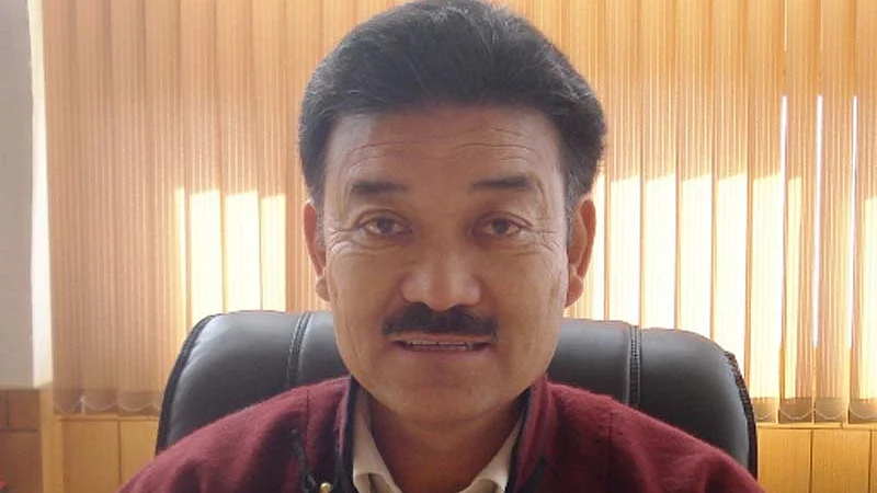 Rigzin Spalbar, former chairman of LAHDC, appeals for boycotting of elections to the body