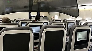 SC asks Centre to clarify if refund will be given for tickets booked for air travel during lockdown