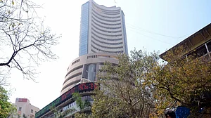 Sensex tumbles 1,100 points amid global selloff, loses 2,292 points in 4 days