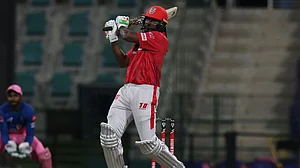 Chris Gayle fined 10 per cent of his mach fee, flung his bat after getting out on 99