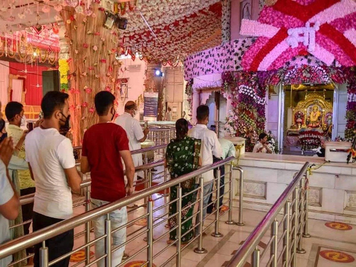 Festivals, fasting and fasting companions: Reflections on Navaratri and Persian maxim 