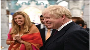 NRIs free to invite Hindu priests and build temples but Christians not welcome in India !