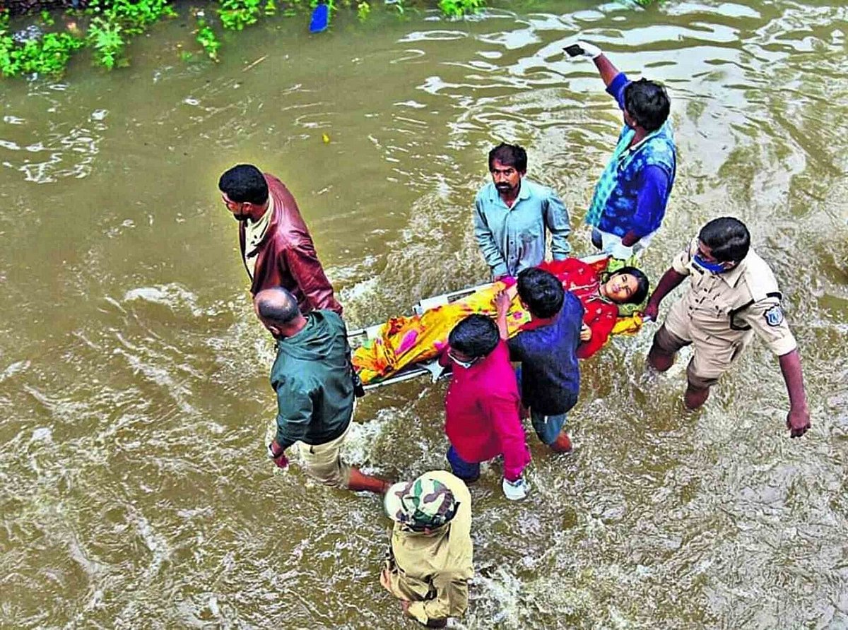 Hyderabad floods: Untold misery to many families  