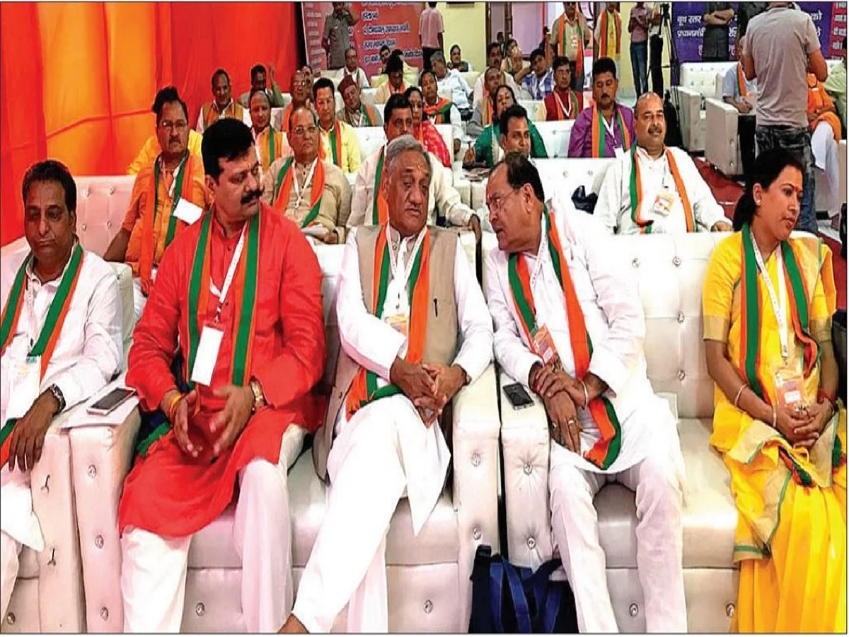 Home Alone: Defectors from Congress in Uttarakhand sulk in silence 