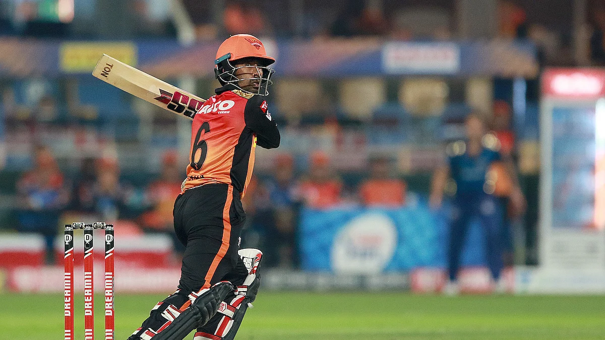 IPL 2020: SRH slay MI to qualify for IPL play-offs, KKR knocked out
