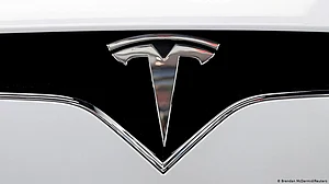 Tesla sexual harassment suit to proceed in court, rules US judge