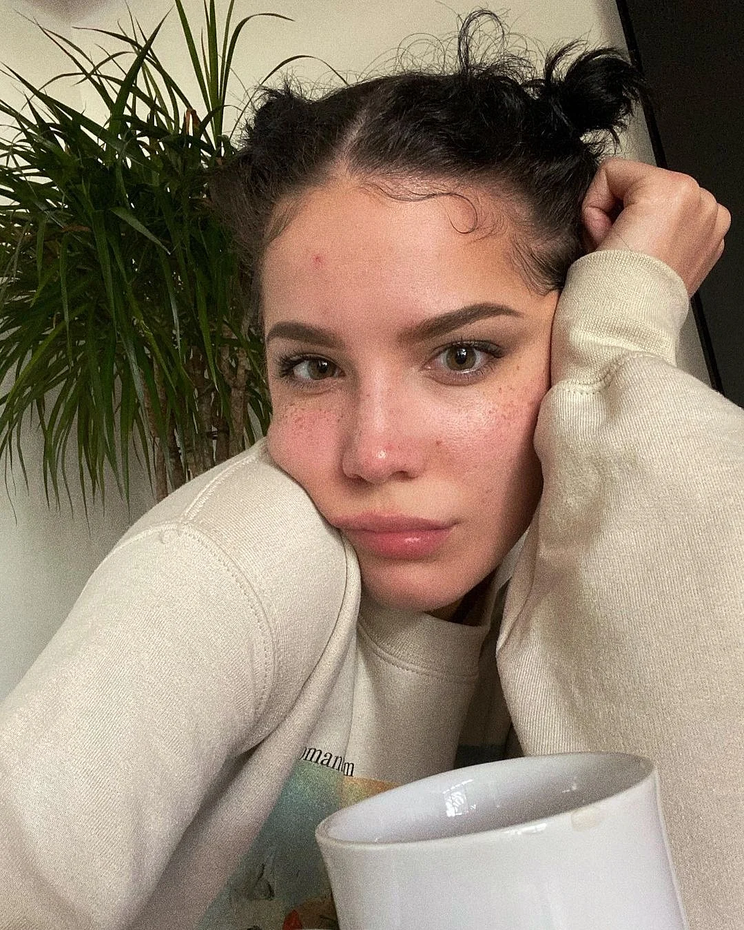 Halsey slams Grammys, calls for transparency