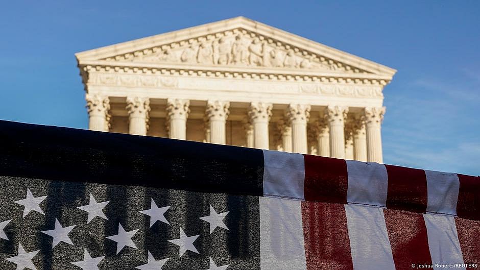 Representational image