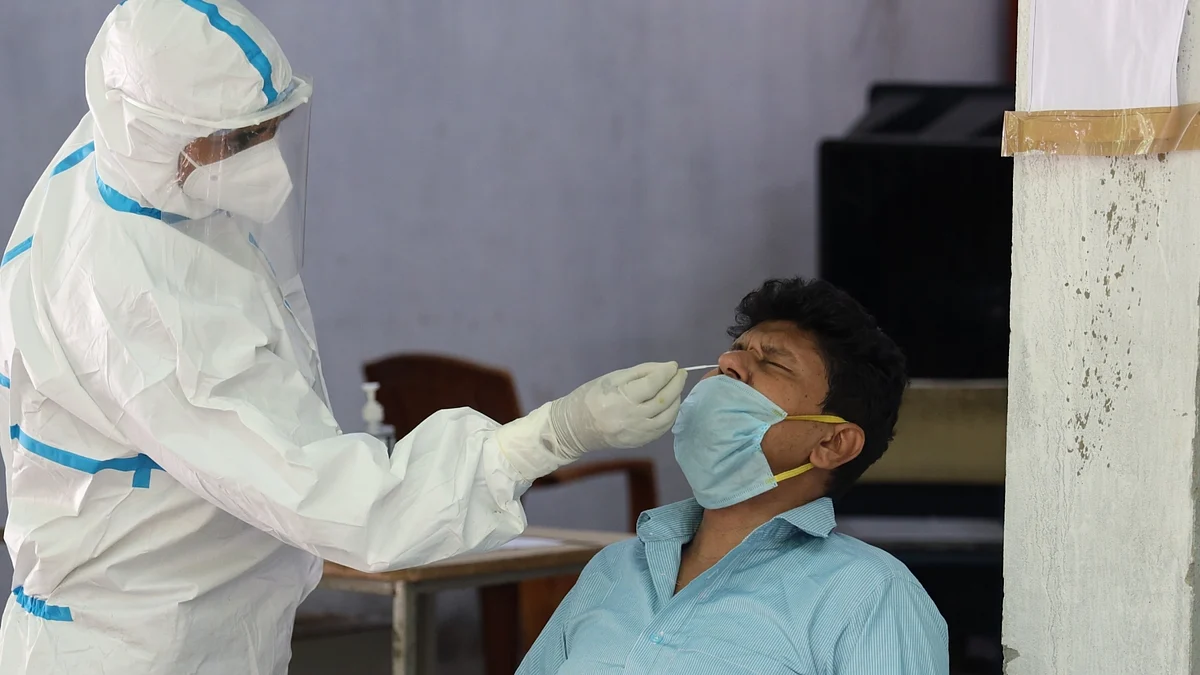 Current spike in COVID-19 cases in Delhi likely to continue for four weeks, say experts