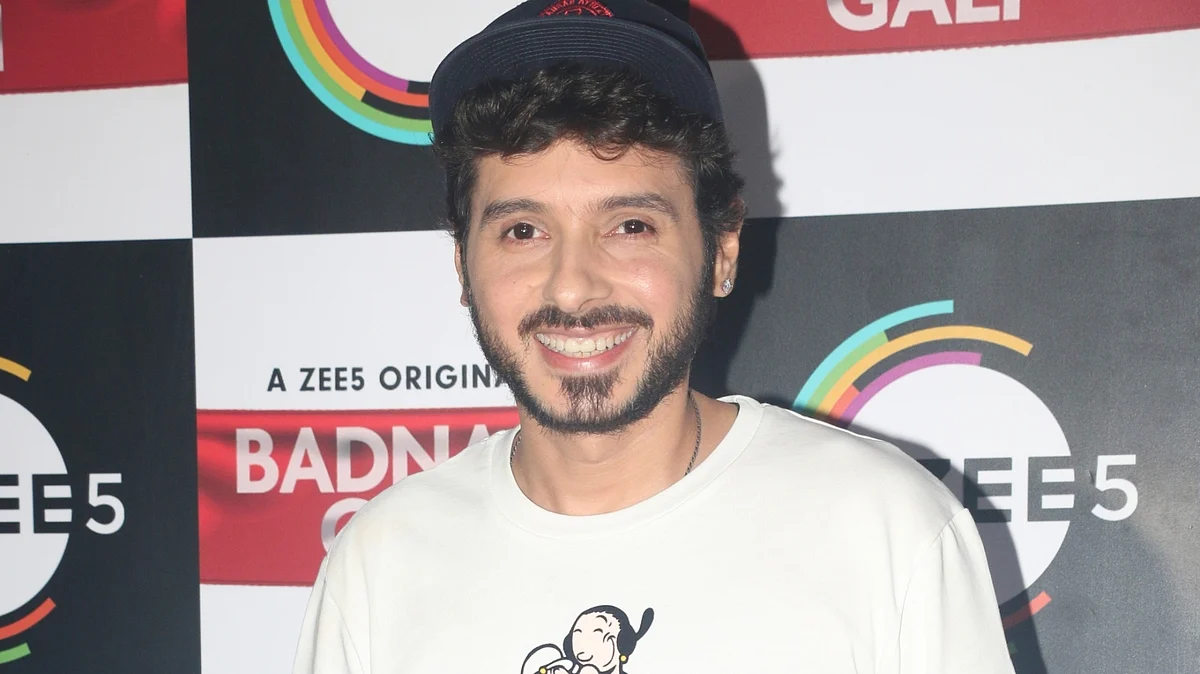 Divyendu Sharma: Fun to portray someone you are not in real life