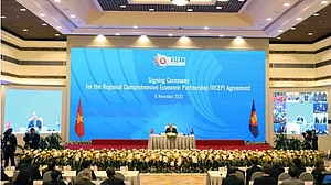 China, 14 Asian nations sign world’s biggest trade deal, India withdrew last year