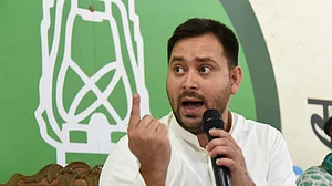 Tejashwi slams Nitish govt for alleged forgery of Covid data