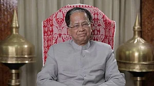 Tarun Gogoi extremely critical, say doctors