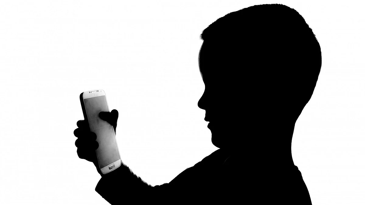 Worries of widespread ‘tech addiction’ may be overblown: Study