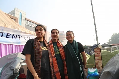 Farmers’ protest at Singhu border: Women taking charge and men behaving themselves  