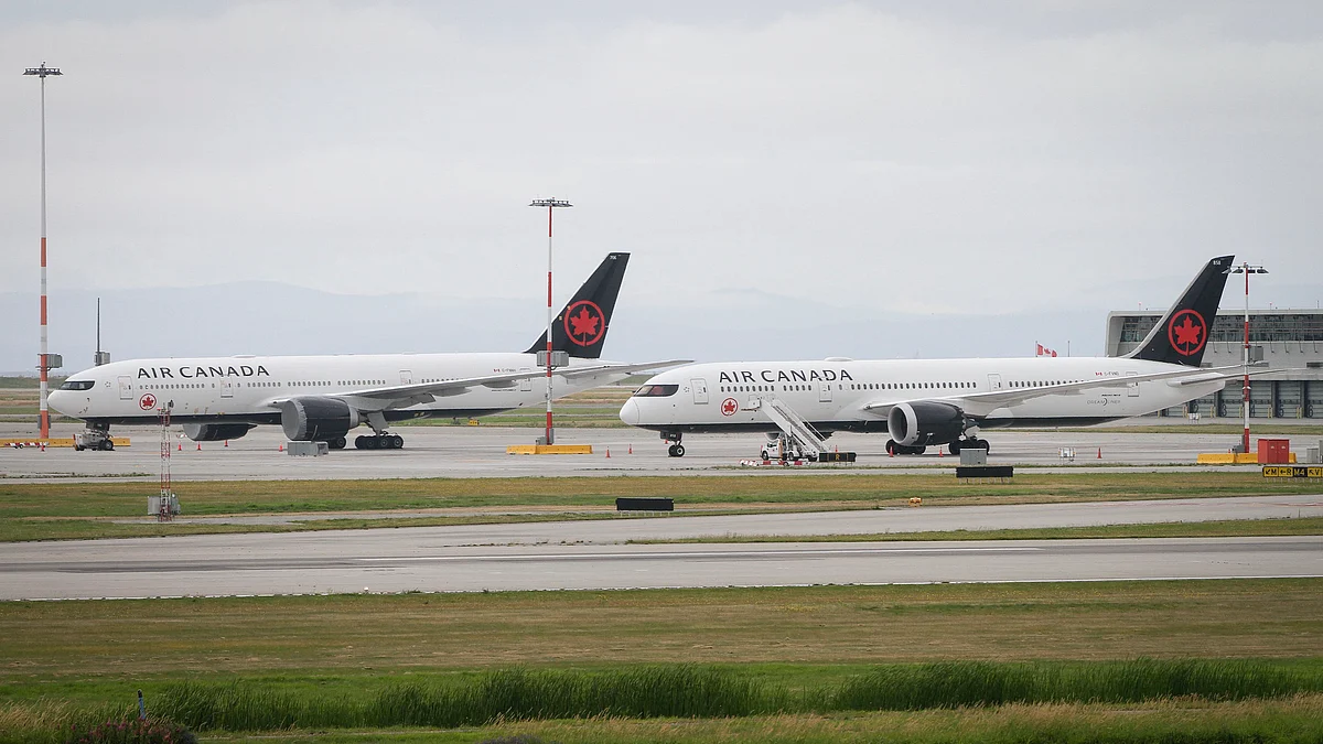 Air Canada lays off 1,700 employees