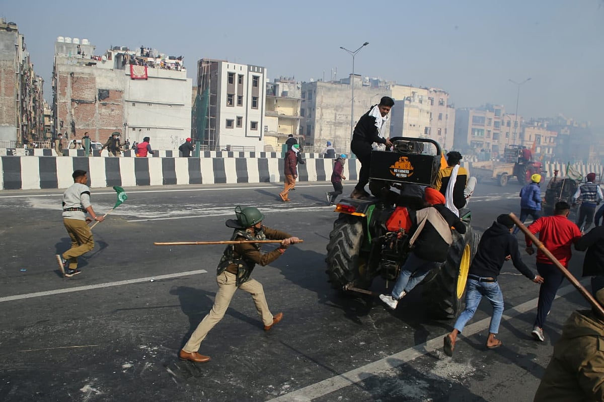 LIVE News Updates: Home Minister Amit Shah calls for an emergency meeting on Farmers protest