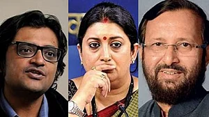 Javadekar ‘useless’, would prefer Irani as I & B Minister, says Arnab Goswami in leaked WA chat