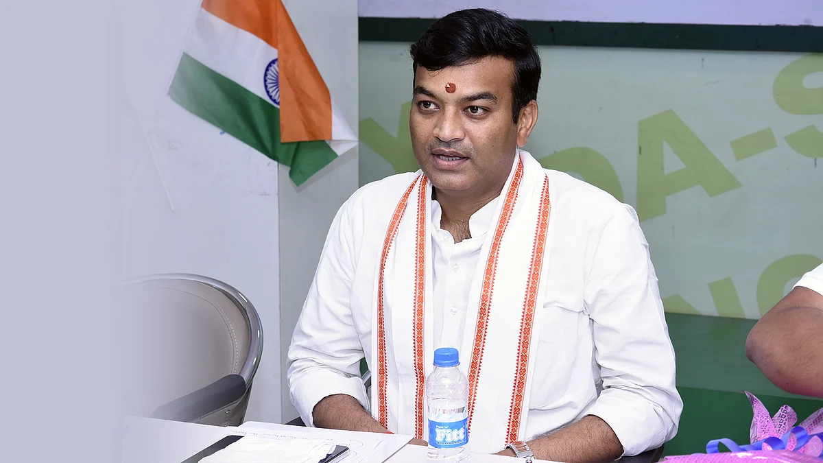 Mamata is ‘Islamic terrorist’: UP Minister Anand Swaroop Shukla