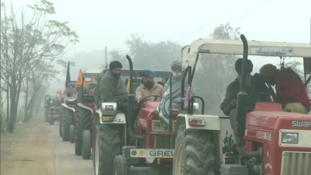 LIVE News Updates: Farmers leave from Ludhiana for Delhi to participate in a tractor march