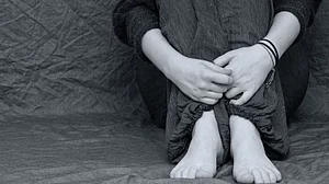 Relationship insecurities may up postnatal depression in men