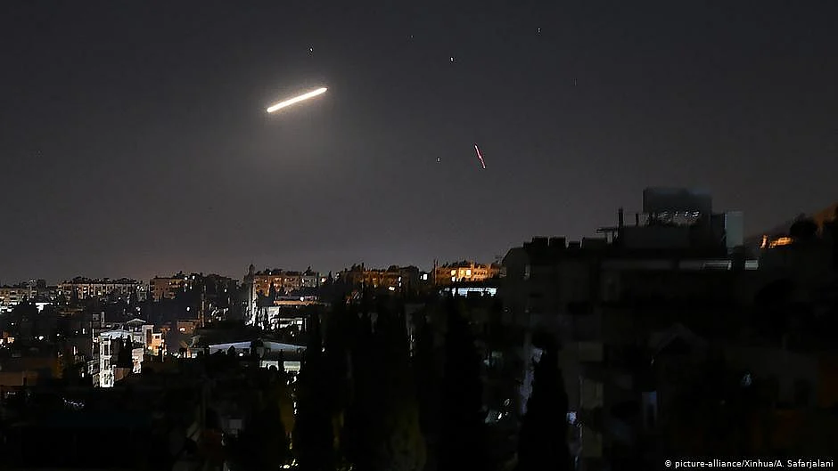 Syrian state TV: Israel fires missiles in southern Syria
