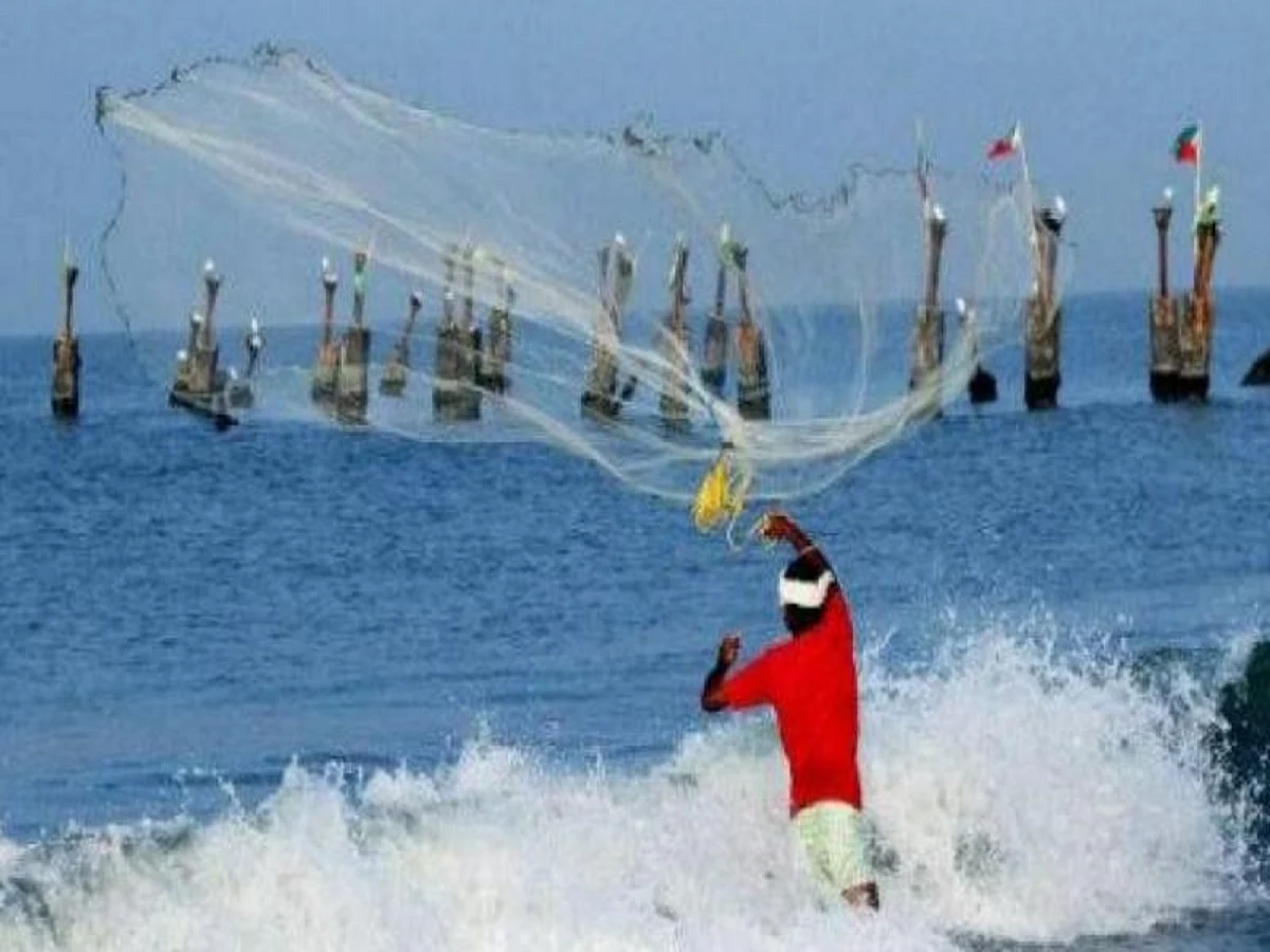 Deep sea fishing issue damages image of LDF in Kerala; cornered govt cancels Rs 5000 cr agreement with firm