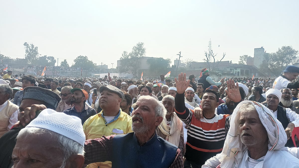 People turned up in large numbers to listen to Priyanka Gandhi in Muzaffarnagar on Saturday. (Photo: Aas M. Kaif)