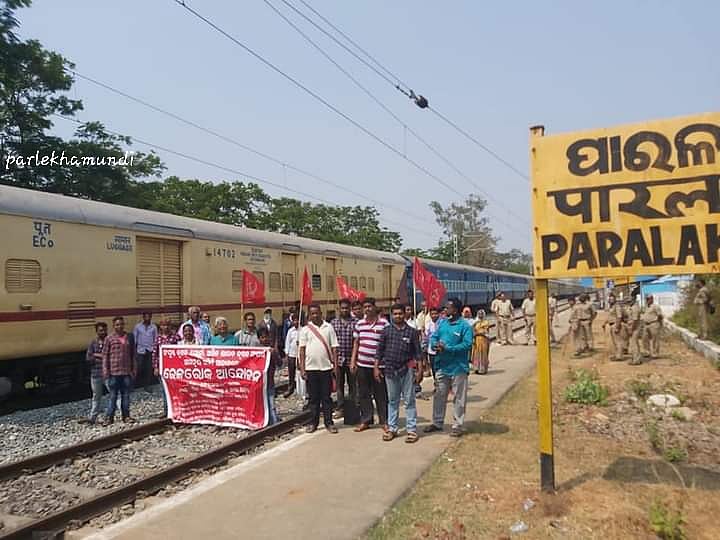 ‘Rail roko’ protest: Trains stopped at many places across  country by farmers demanding repeal of farm laws  