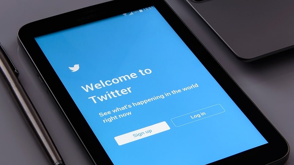 Twitter allows watching YouTube videos without leaving app