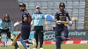 India eye series win against Morgan-less England