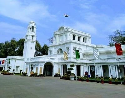 Centre’s NCT Bill undermines the Constitution and SC ruling by equating a political appointee as ‘government’