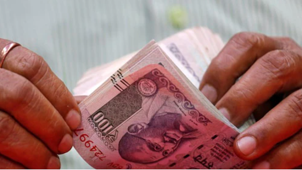 Govt cites oversight; withdraws cut in rate on small savings schemes