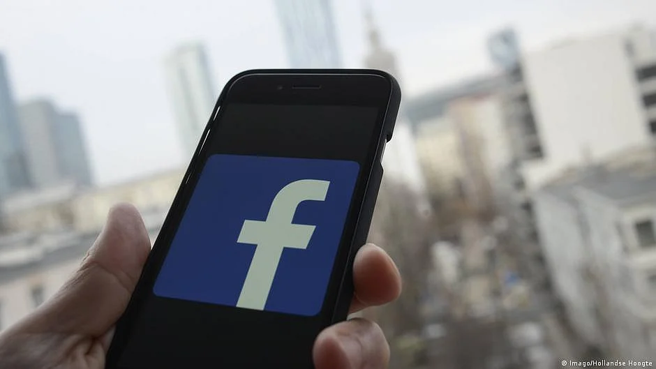 Pro-Palestine activists hit Facebook ranking on Apple, Google app stores