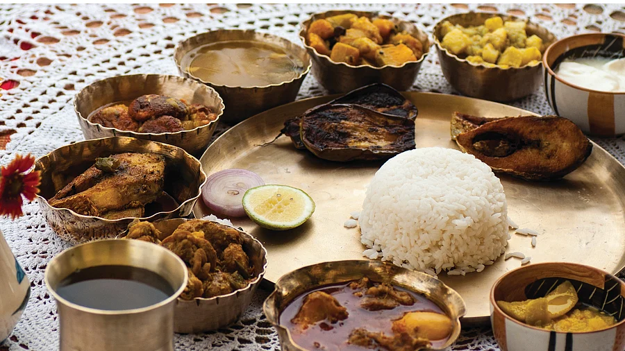 Country Captain, Mutton Birinchi & Ilish-er Ulhas