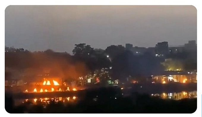 Cremation Ground in Lucknow (Photo courtesy: Twitter)